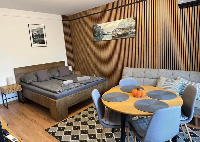 Mini Premium * 米什科尔茨